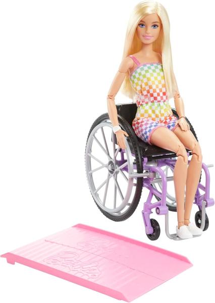 Image Poupée Barbie HJT13 Fashionistas et Son Fauteuil Roulant et Rampe + Accessoires