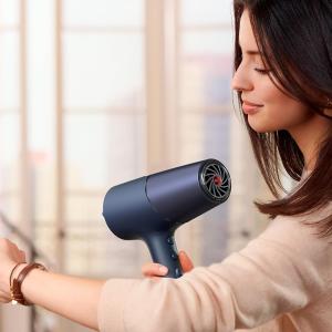 Image Sèche-cheveux Femme Philips 5000 Series BHD510/20 - Technologie ThermoShield - 2300W, bleu métallique