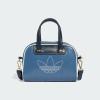 Image Adidas Originals JC5691 - Mini sac bowling- Bandoulière Amovible - 2,25L  Preloved Ink / Aurora Ink