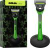 Image Rasoir Homme Gillette Labs Avec Barre Exfoliante, Édition Limitée Razer - 1 Manche - 1 Lame, Avec Socle Magnétique Premium - Noir