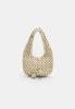 Image Stradivarius - Sélection de sacs à bandoulières pour femme à 29,99€ - Style Paillettes, Perles, Franges ou Coquillages