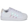 Image Baskets Femme/Fille adidas GRAND COURT 2.0 K - Blanc / Iridescent à 27,99€