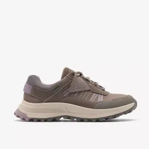 Image Chaussures de marche Clarks ATL Trek Shoe GORE-TEX - Gris clair ou Noir à 112€