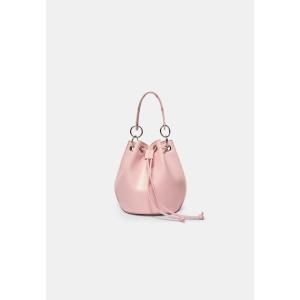 Image Sac seau rigide Stradivarius à œillets - Rose pastel à 19,99€
