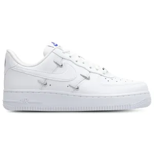 Image Chaussures Femme Nike Air Force 1 '07 LX - White-White-Hyper Royal à 100€