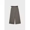 Image Pantalon de ville Femme Stradivarius maxi pinces ceinture - Marron à 21,59 €