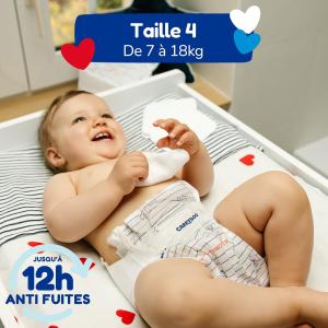 Image Couches bébé CARRYBOO Taille 4 - Blanc à 29,33€