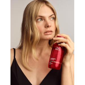 Image Shampooing Wella Professionals ULTIMATE REPAIR 1000 ml à 26,63€