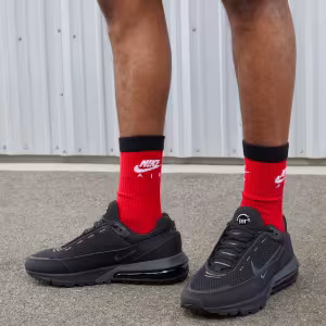 Image Baskets Nike Air Max Pulse - Noir/Gris à 48,00€